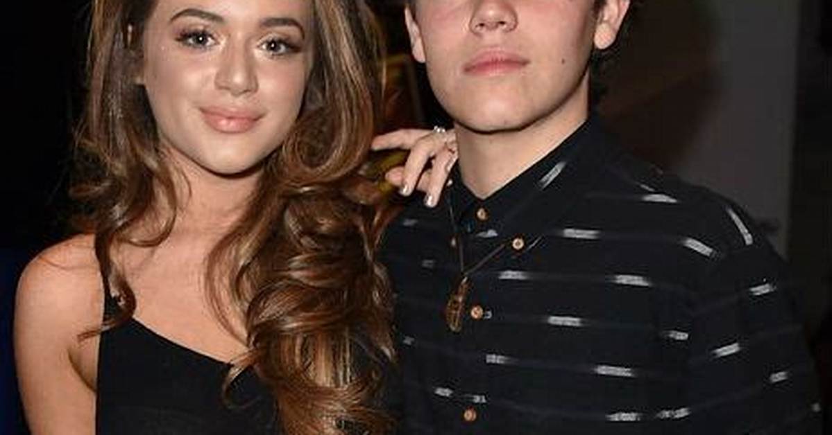 Ethan Cutkosky Biography, Age, Height, Wife, Net Worth, Family